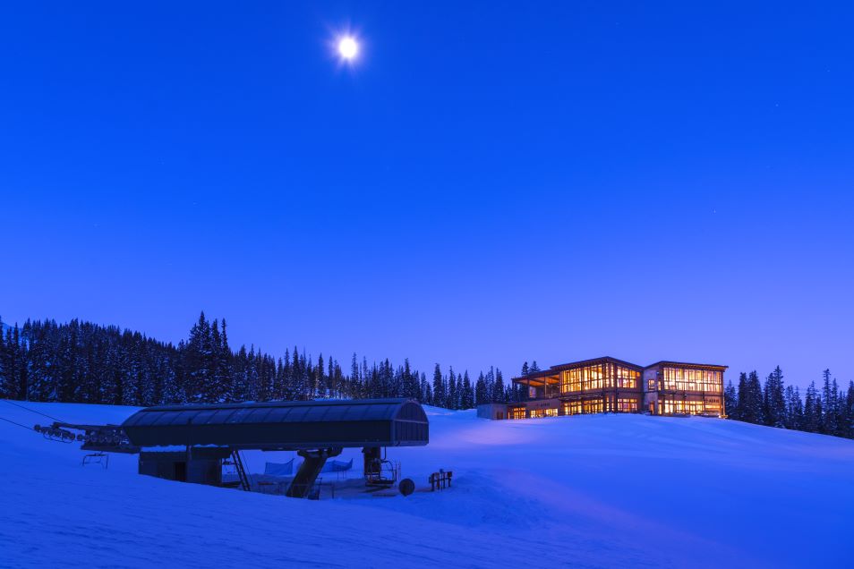 Luxury mountain lodge